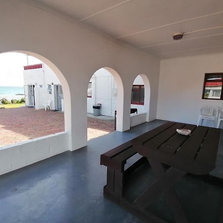 Oom Piet Accommodation Gansbaai Exterior photo